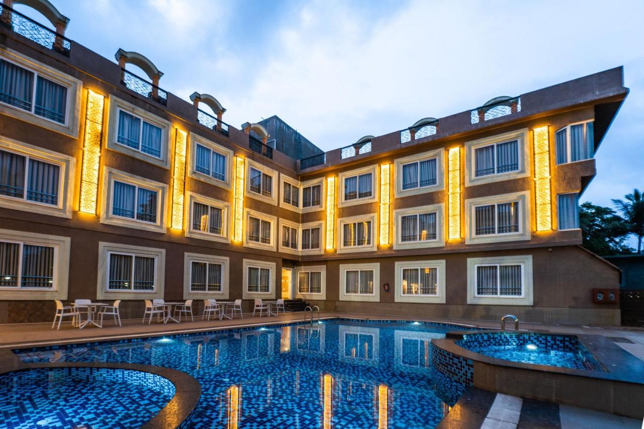 Отель Zone Connect By The Park Parra Goa Анжуна Экстерьер фото